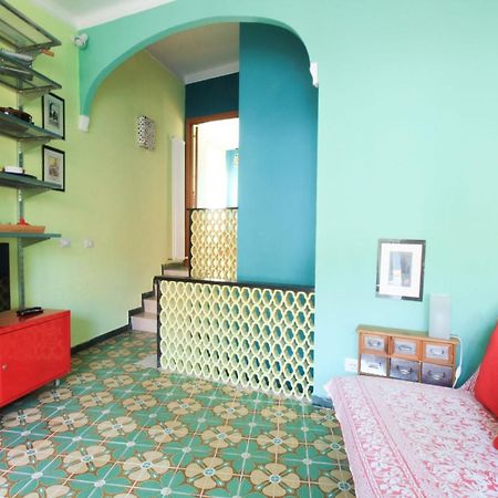 Diara, La Casa A Colori Con Terrazzo Apartment Vernazza Bagian luar foto