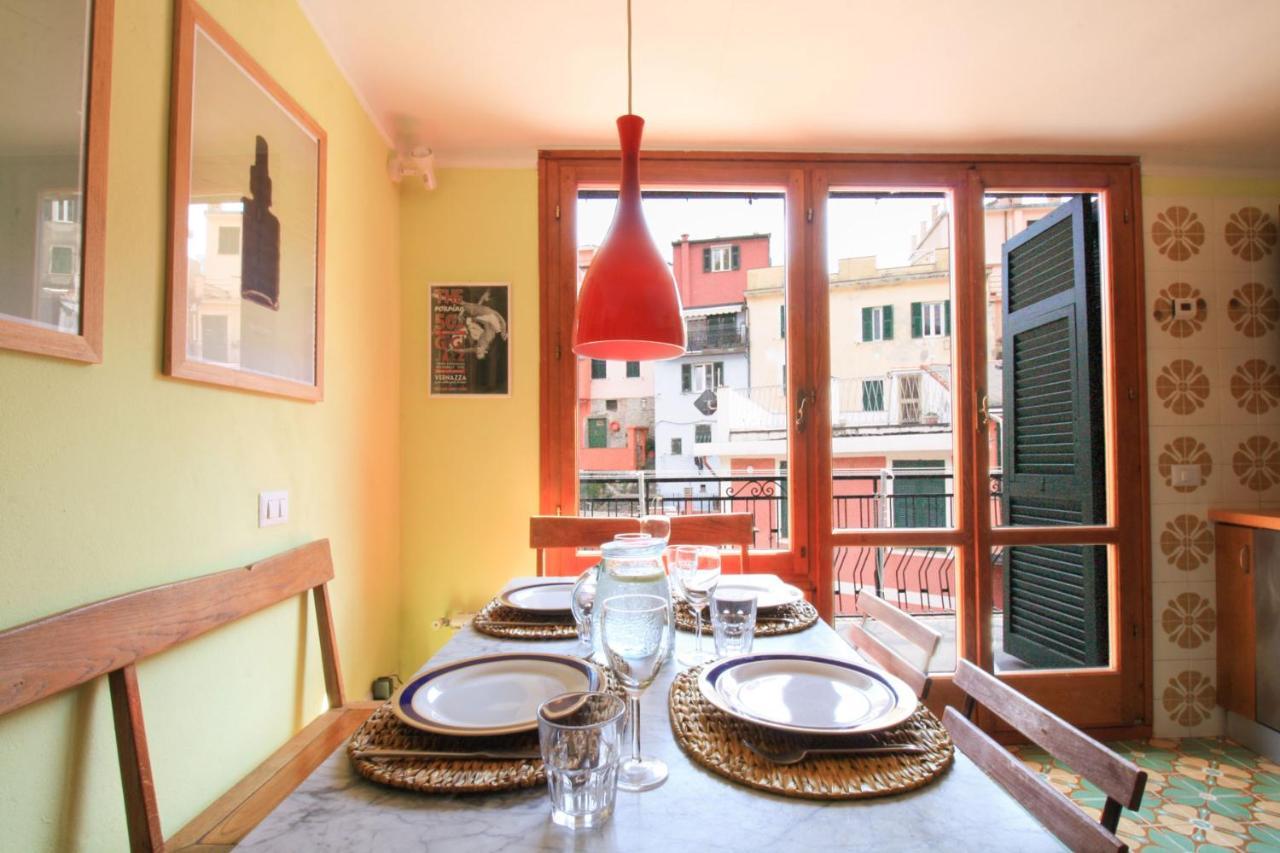 Diara, La Casa A Colori Con Terrazzo Apartment Vernazza Bagian luar foto