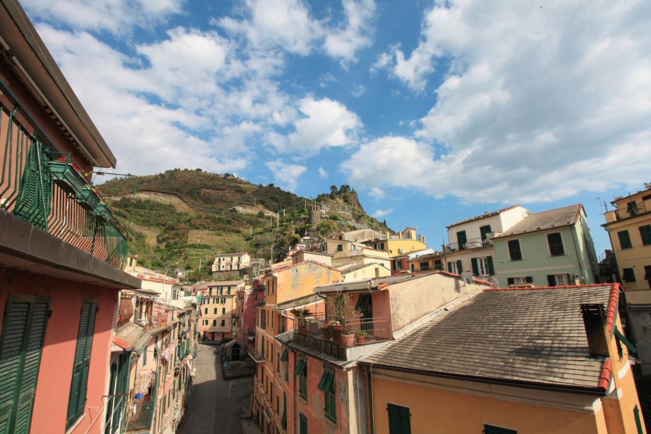 Diara, La Casa A Colori Con Terrazzo Apartment Vernazza Bagian luar foto